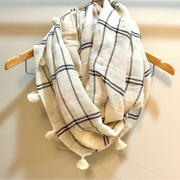 LOFT Accessories - Loft Plaid Infinity Scarf with Tassles